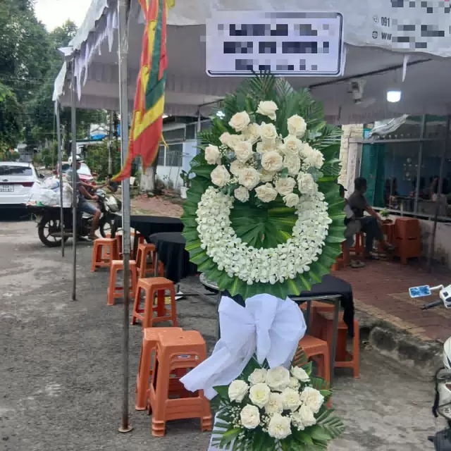 Hình ảnh hoa giao hàng thực tế