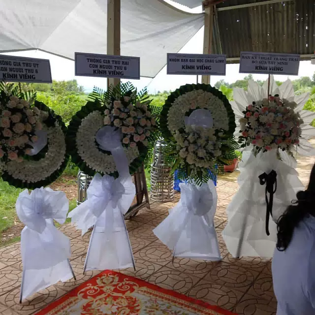Hình ảnh hoa giao hàng thực tế
