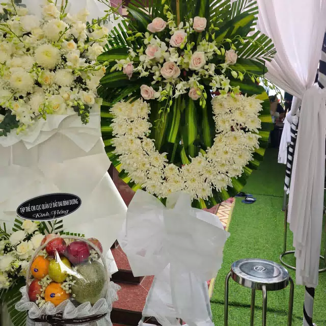 Hình ảnh hoa giao hàng thực tế