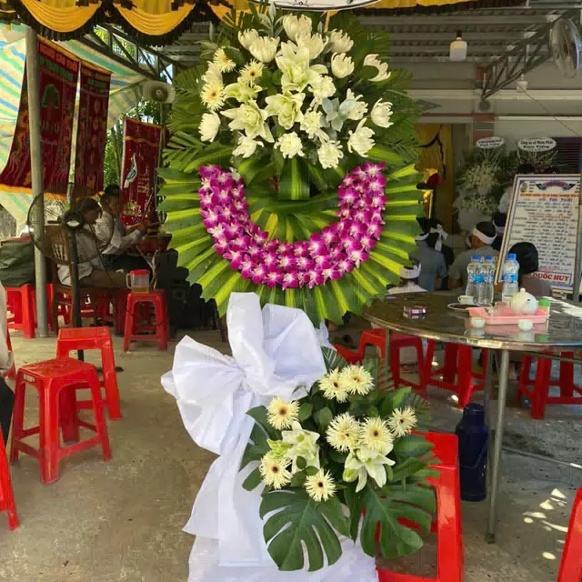 Hình ảnh hoa giao hàng thực tế