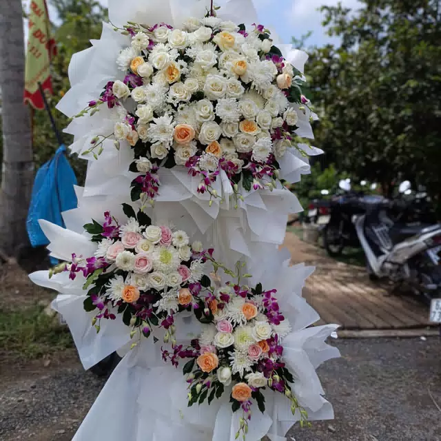 Hình ảnh hoa giao hàng thực tế